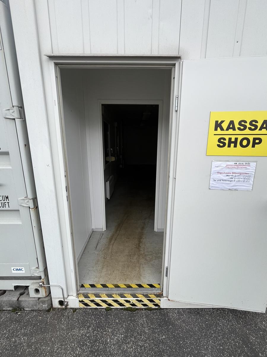 CONTAINEX 30 Bürocontainer mit Innenhöhe: ca.2500 mm